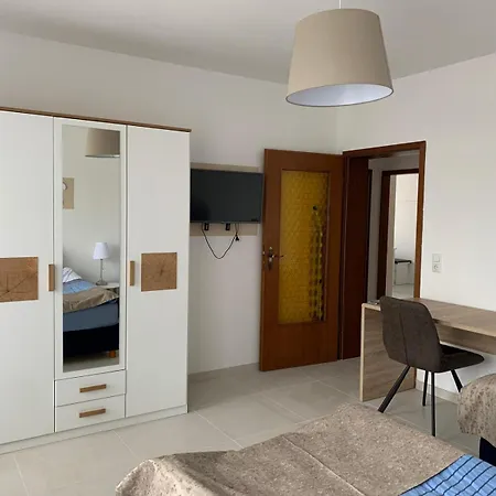 Lejlighed Schoene Zwei Mit Balkon Braun Hannover
